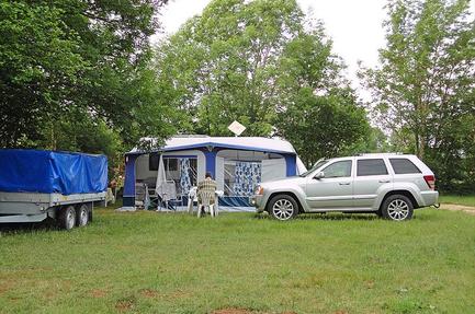 Camping Du Petit Cheval Blanc