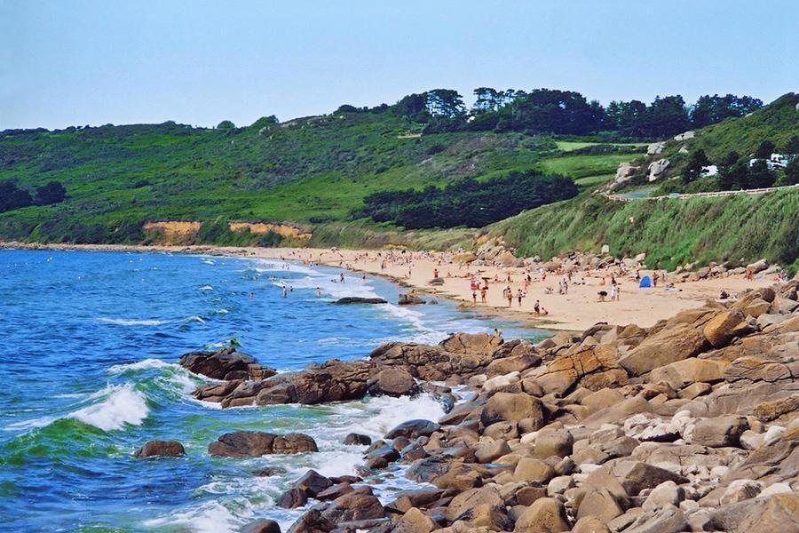 Campsite Les Plages De Beg Léguer In Becléguer Campingcard