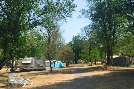 Camping Le Mas des Chênes