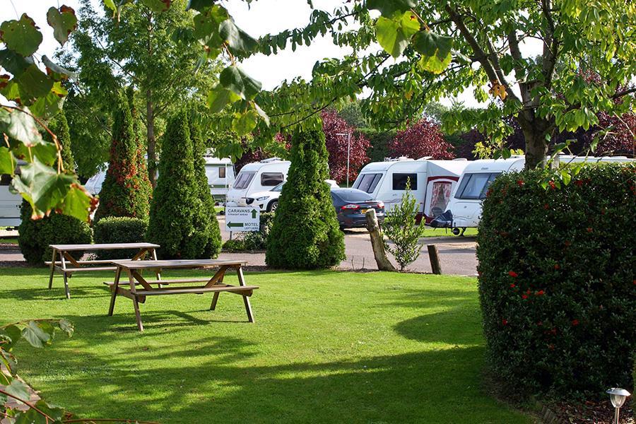Briarfields Motel & Touring Park