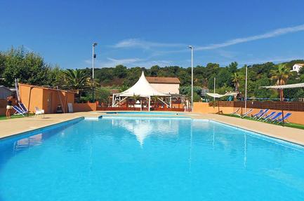 Camping Les Jardins du Maï Taï