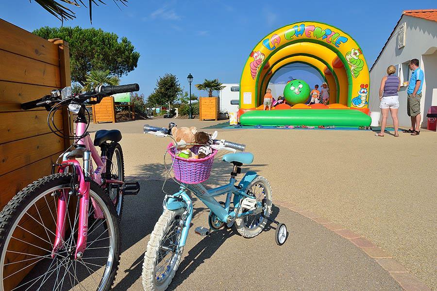Camping Yelloh! Village Le Pin Parasol