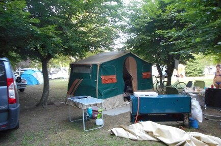 Flower Camping Le Jardin de Sully