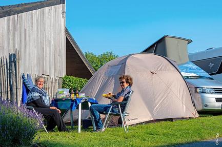 Camping 17 Duinzicht in Bredene | CampingCard ACSI Camping 17 Duinzicht Bredene België | Zoek en boek via ACSI