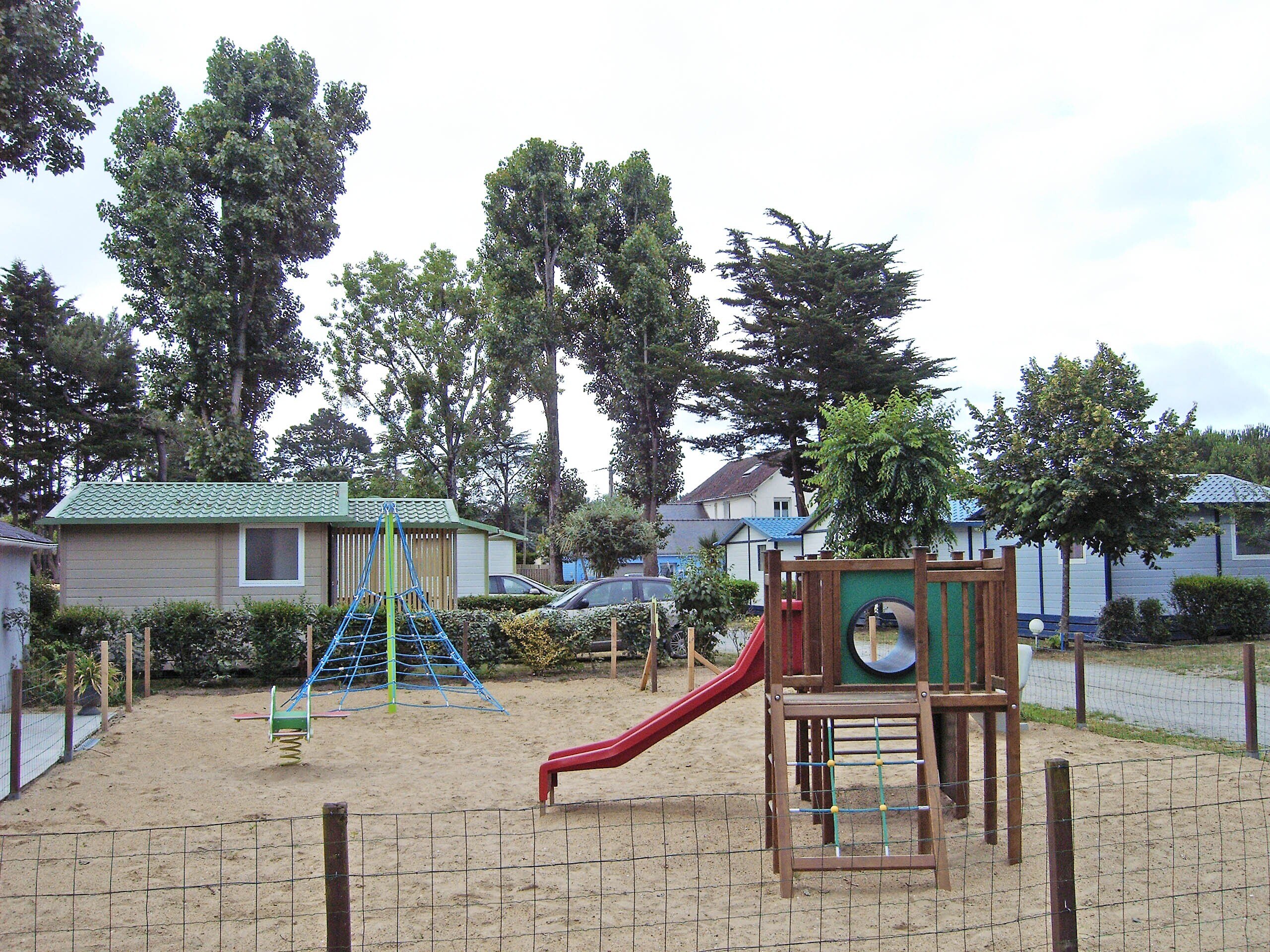 Camping Du Domaine De Pont Mahé