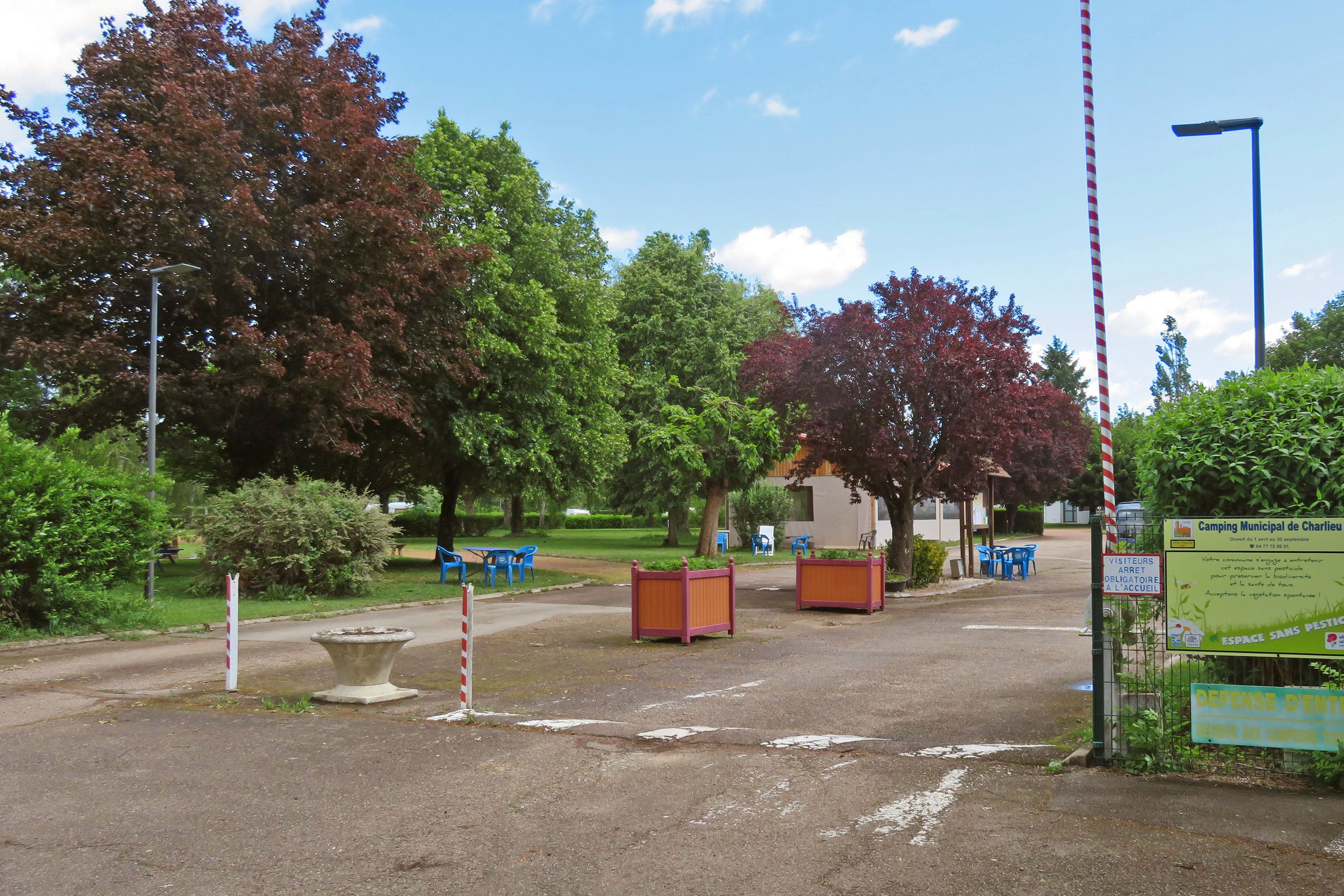 camping-de-charlieu-acsi