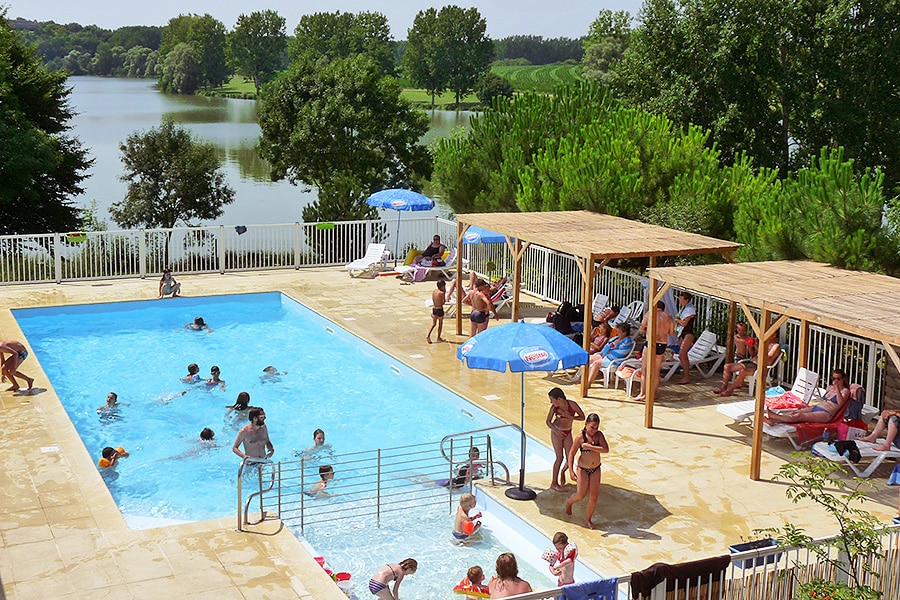 Camping Les Coteaux du Lac