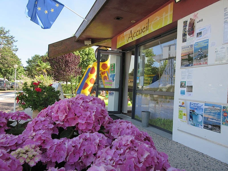 Flower Camping Le Nauzan-Plage