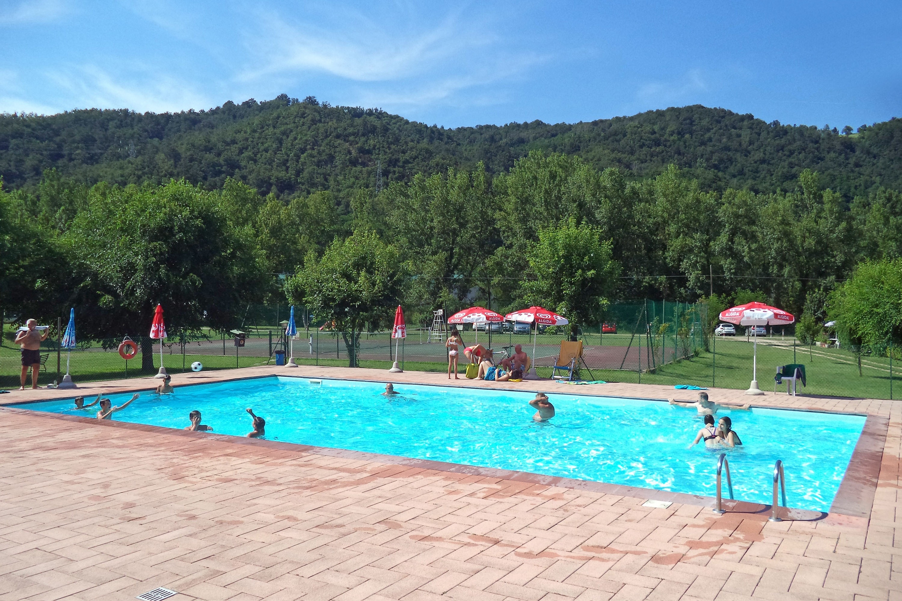 Camping Riva del Setta