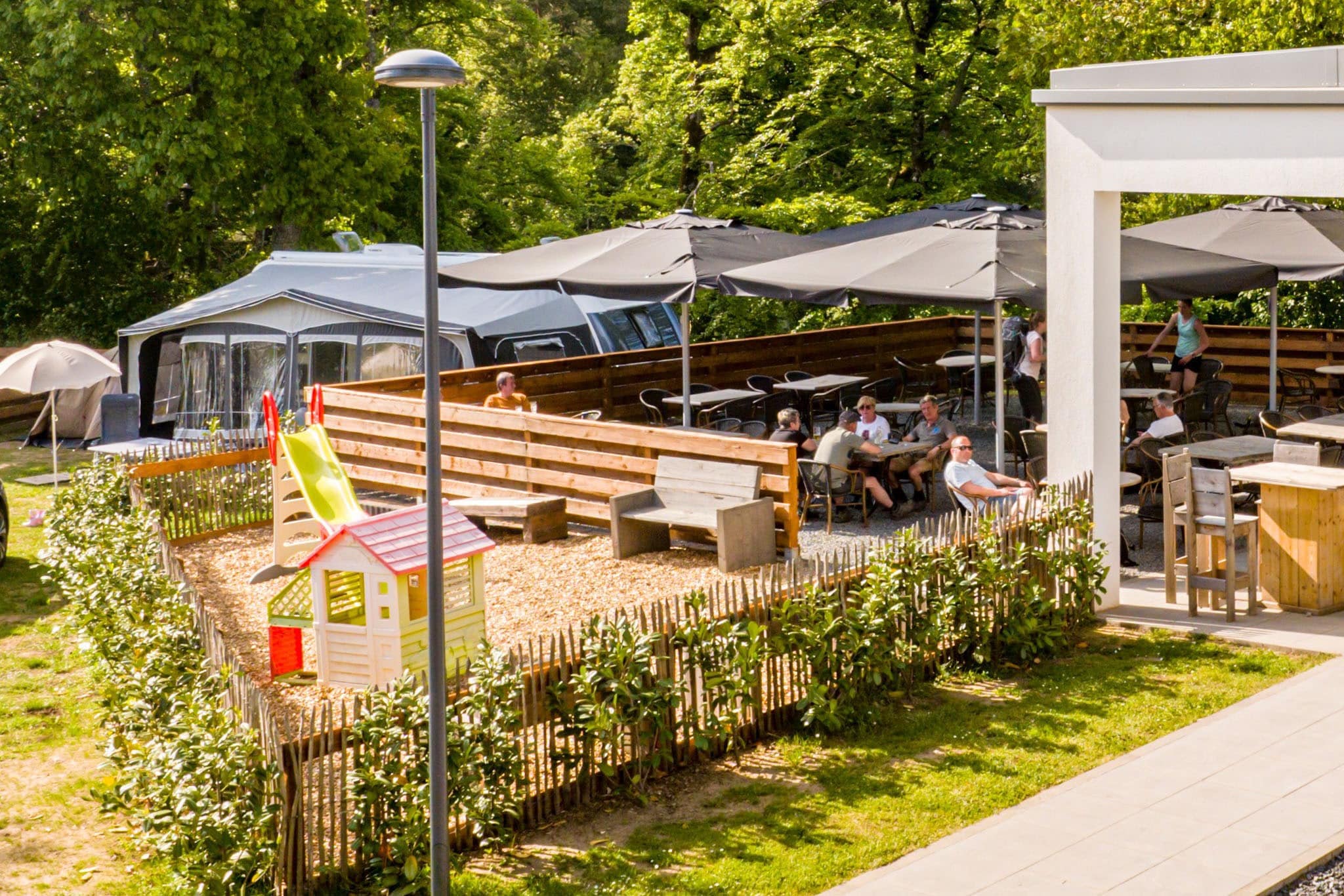 Camping La Pinède