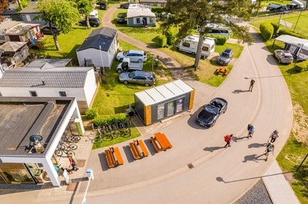 Camping La Pinède