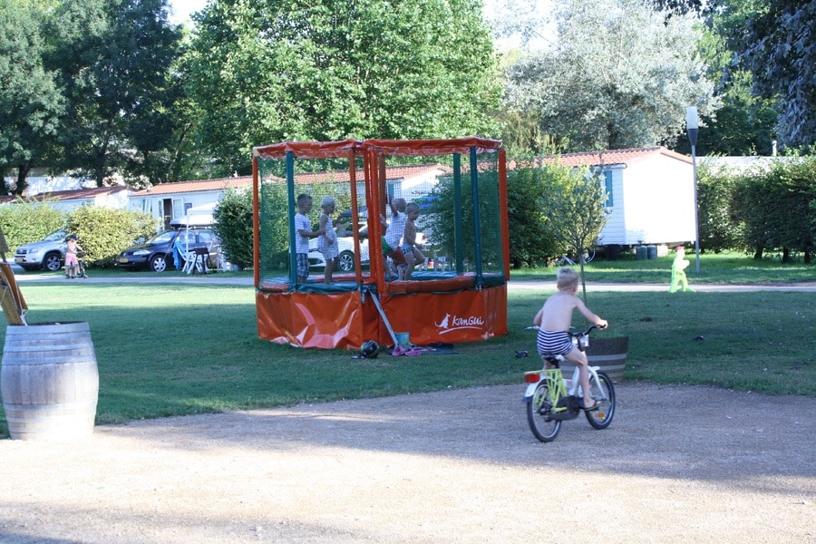 Camping Aux Rives du Soleil