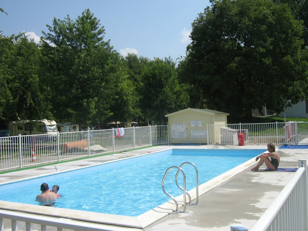 camping Camping Saintes Grandes Rives