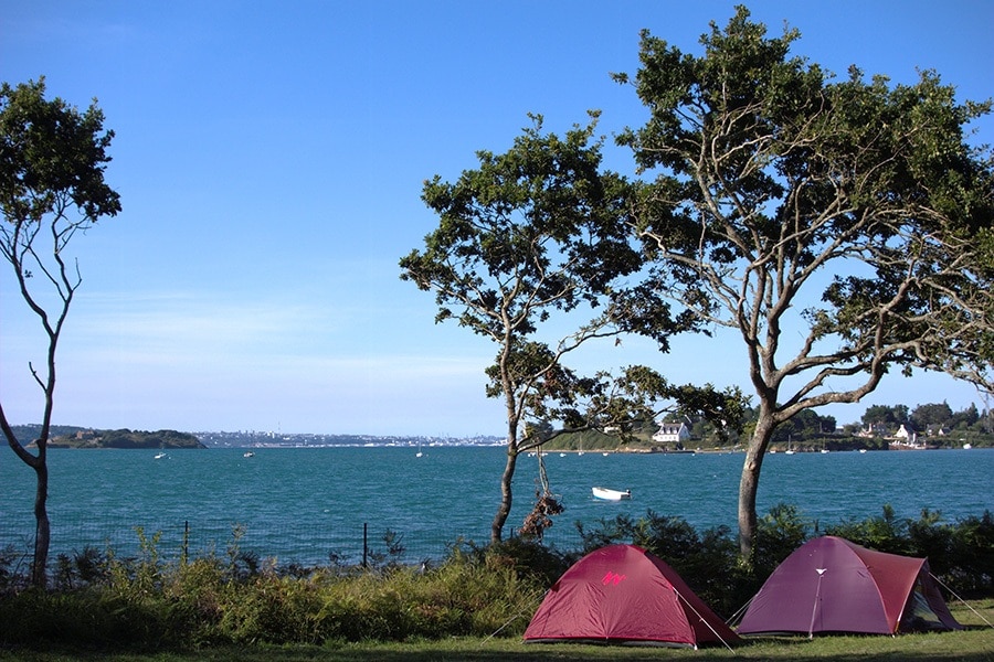 Camping Les Pieds Dans L'Eau