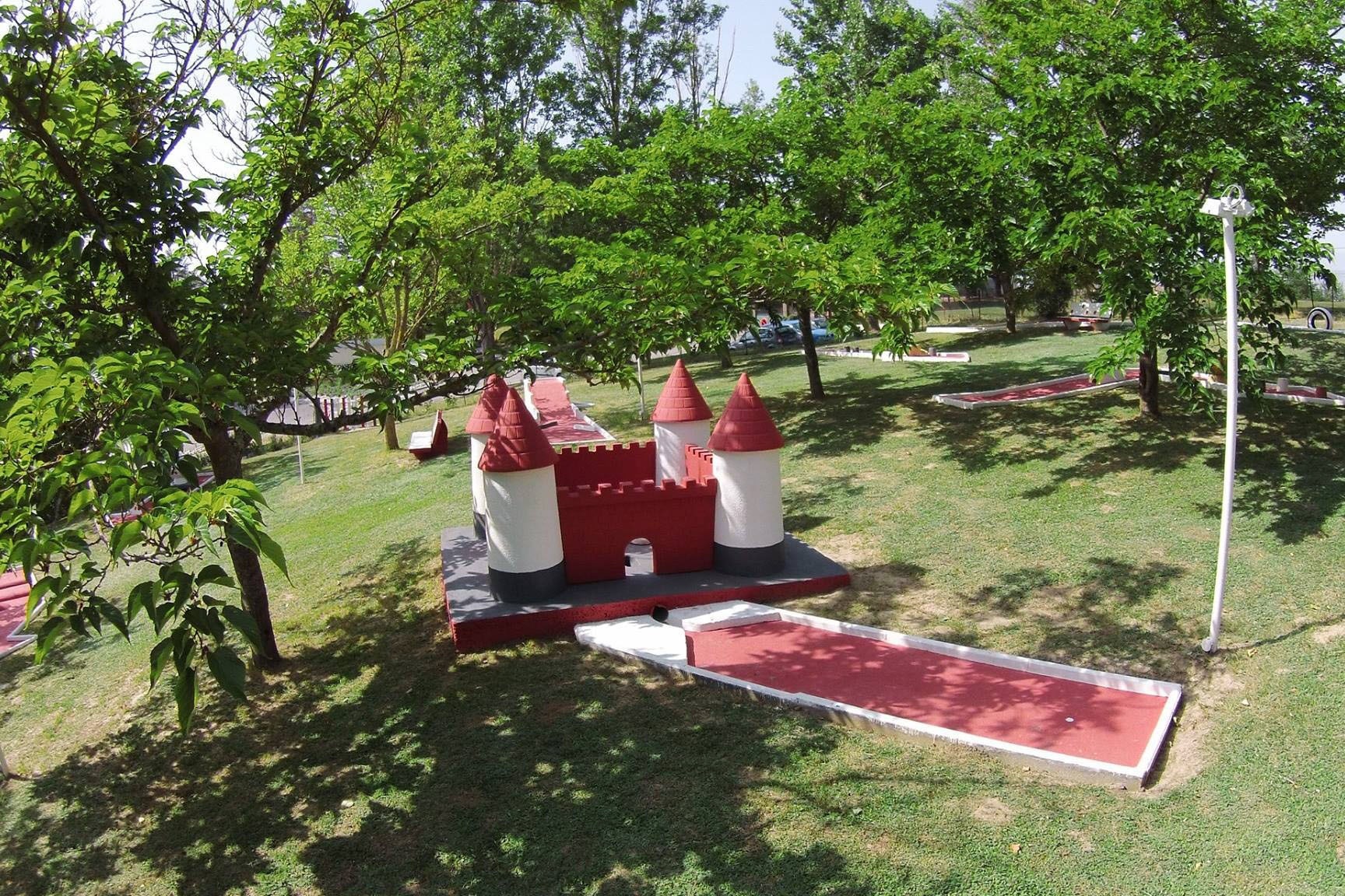 Flower Camping du Lac de la Thésauque