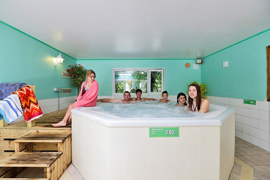 Camping Des Grottes