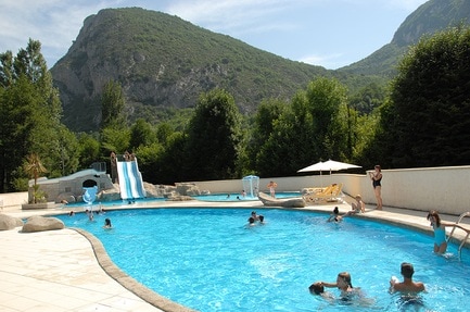 Camping Des Grottes