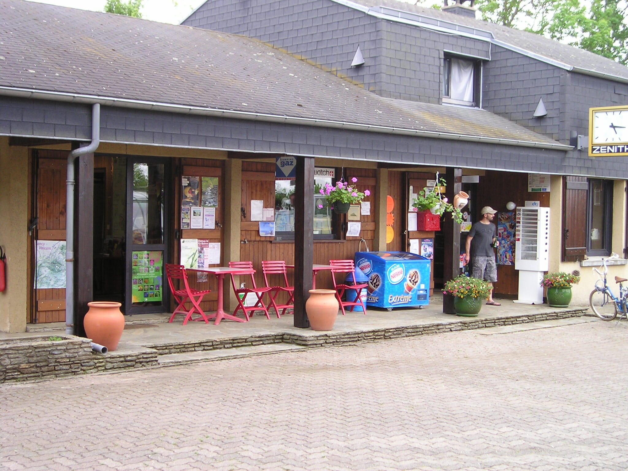 Camping Les Dômes