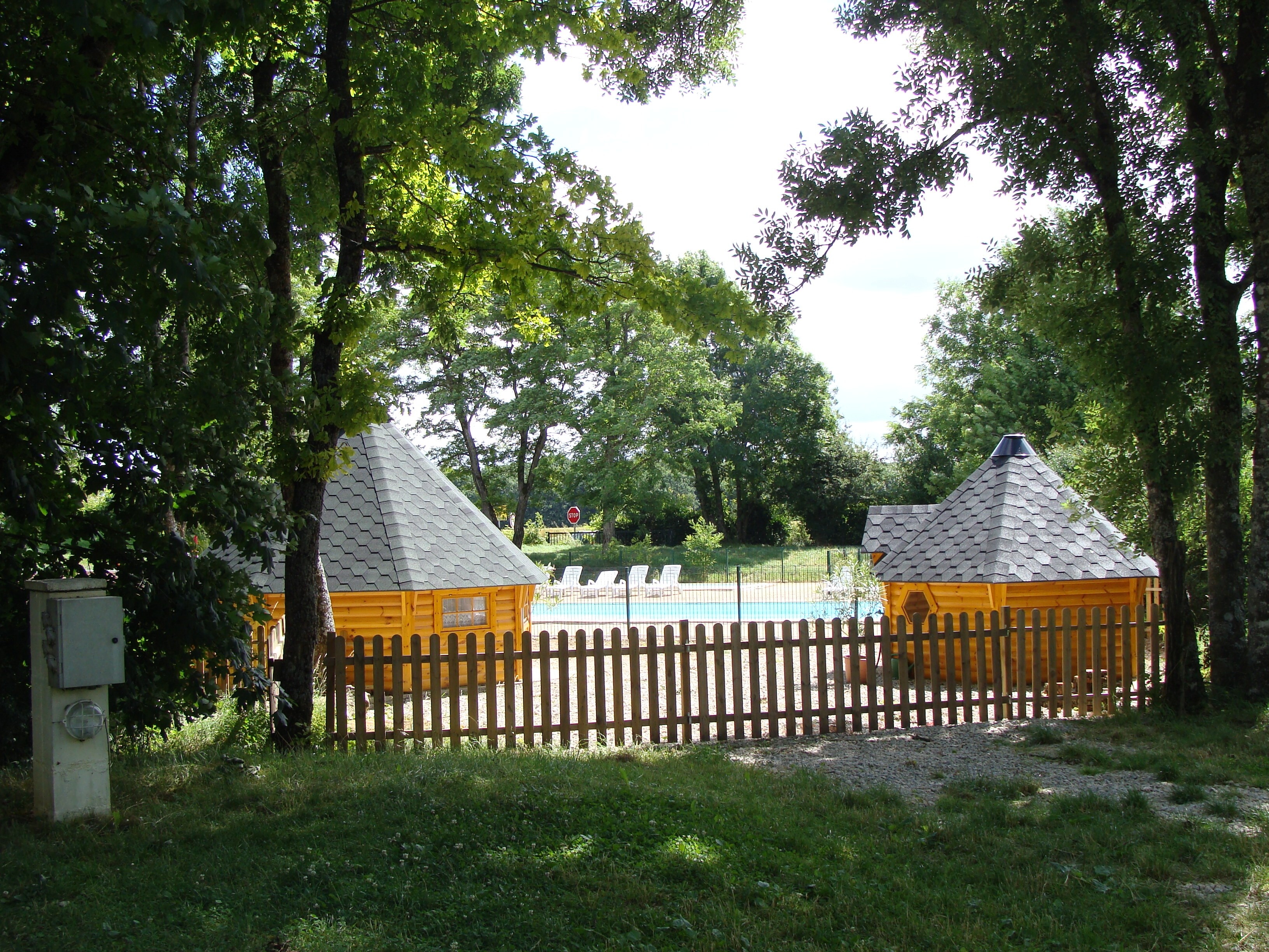 Camping La Croix d'Arles