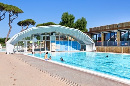 hu Park Albatros Village