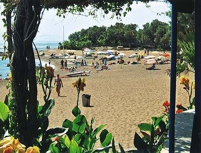 Camping Aginara Beach