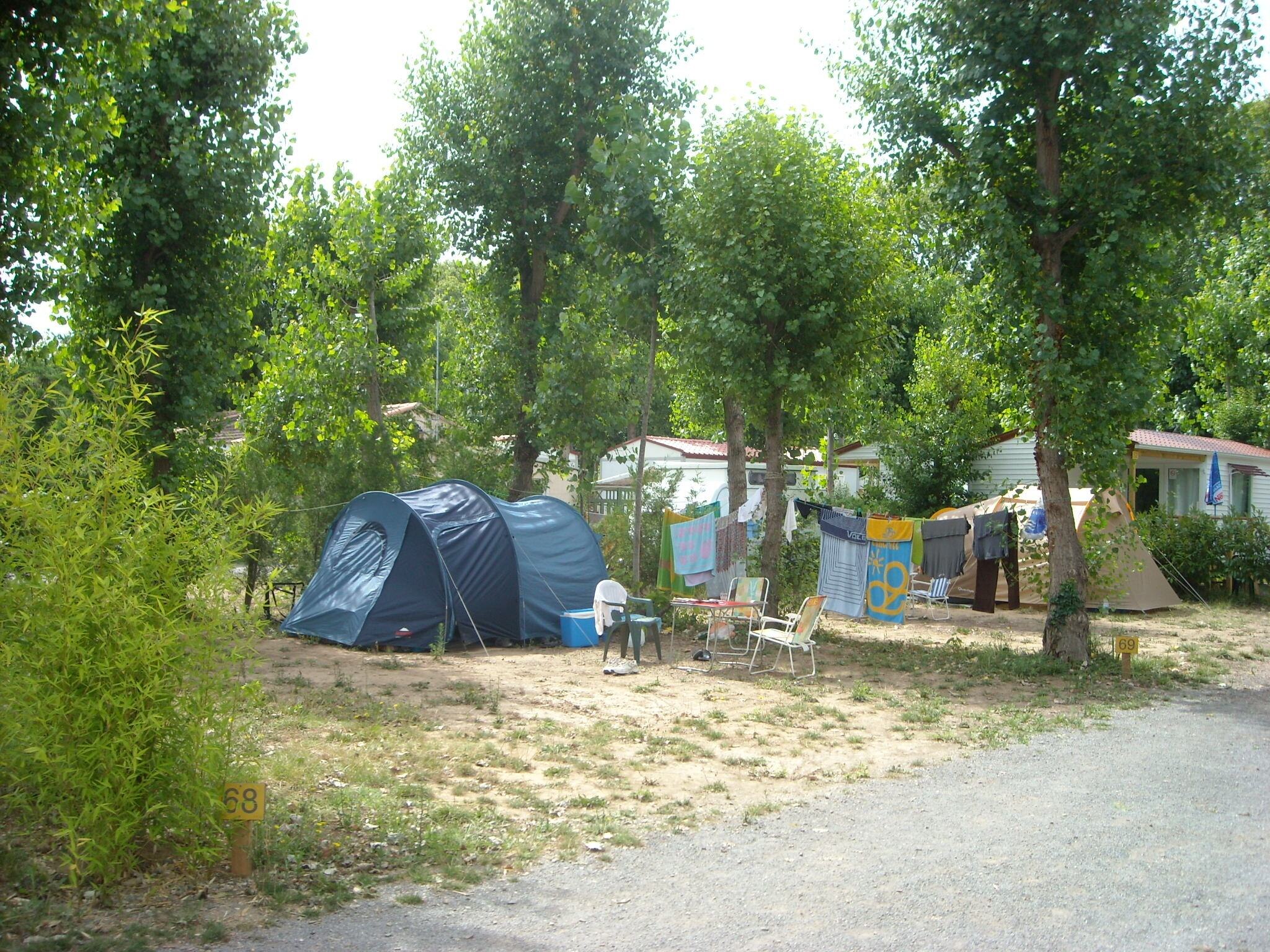 Camping Les Berges du Canal