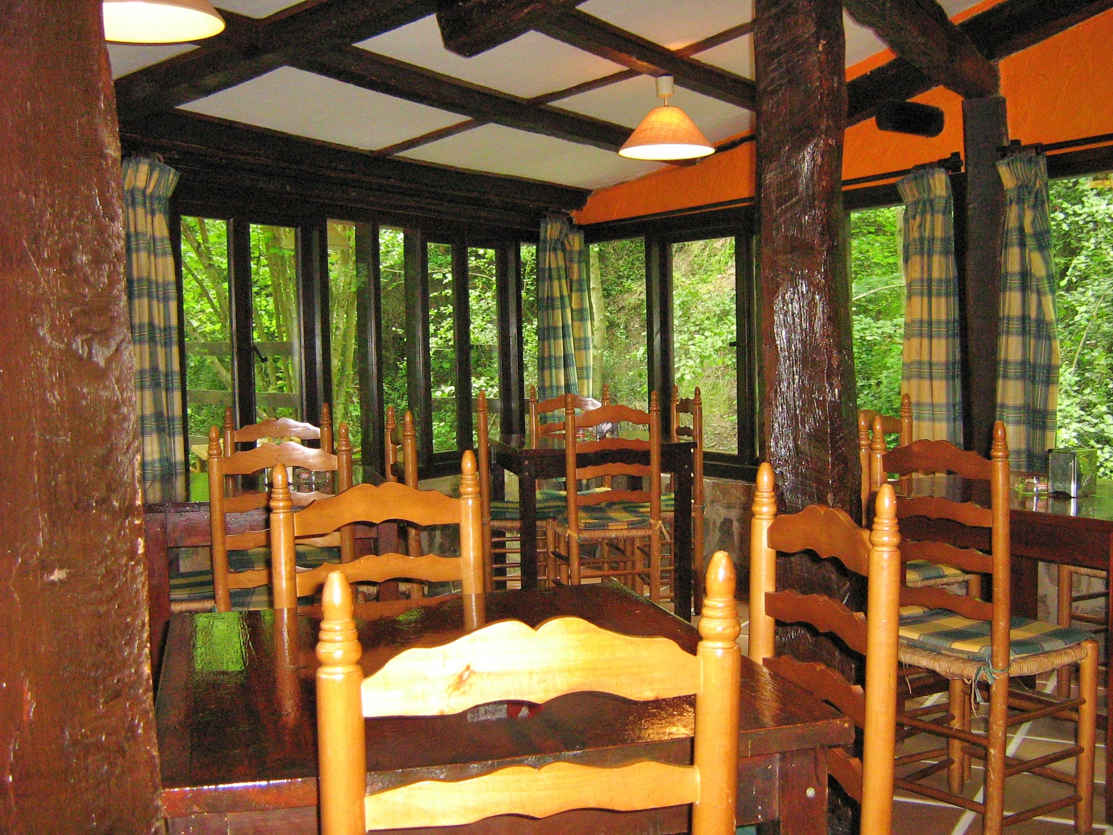 Camping La Isla-Picos de Europa