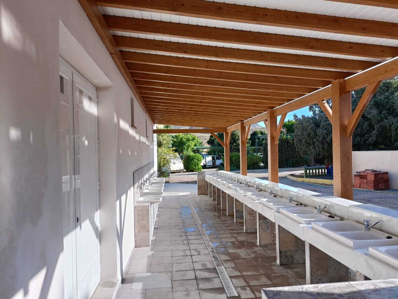 Camping Los Escullos
