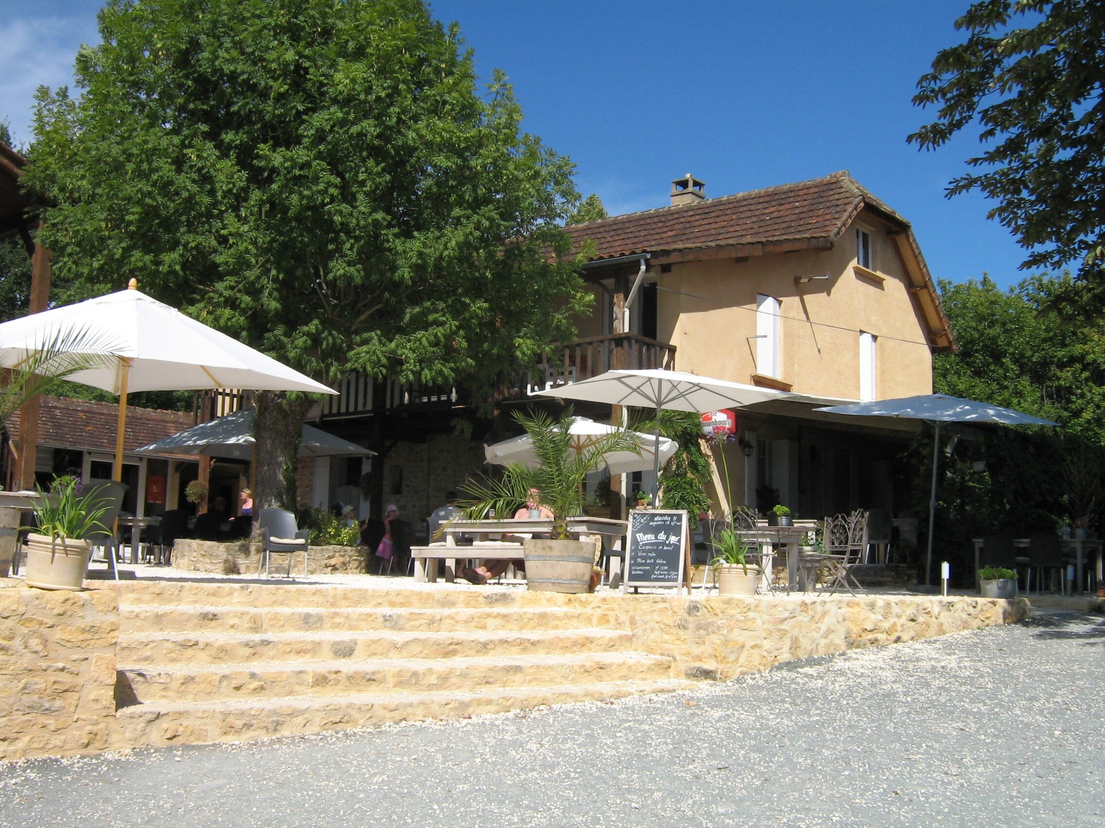 Slow Village Séveilles