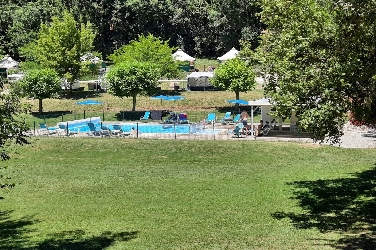 Camping Les 2 Lacs
