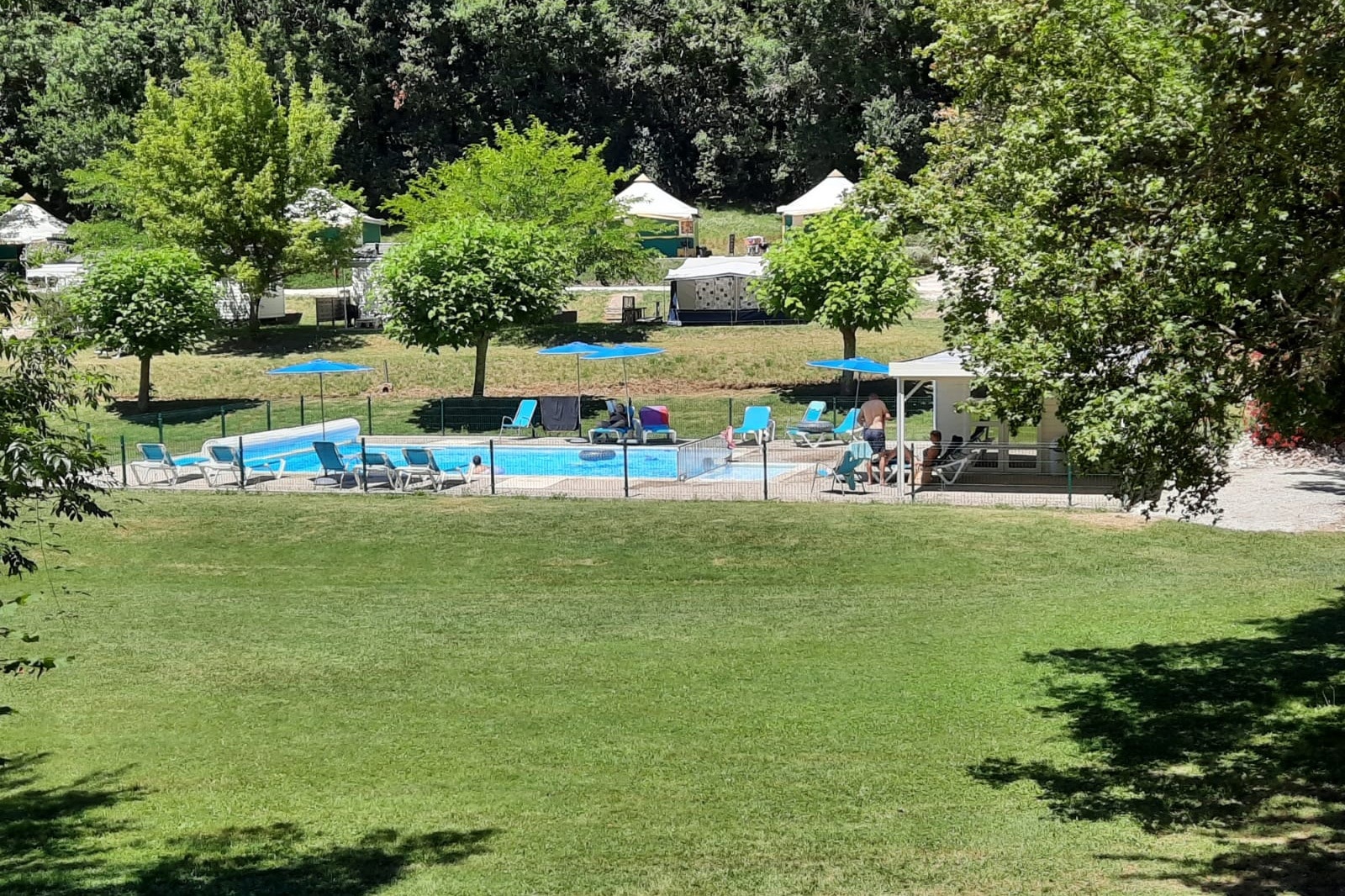 Camping Les 2 Lacs