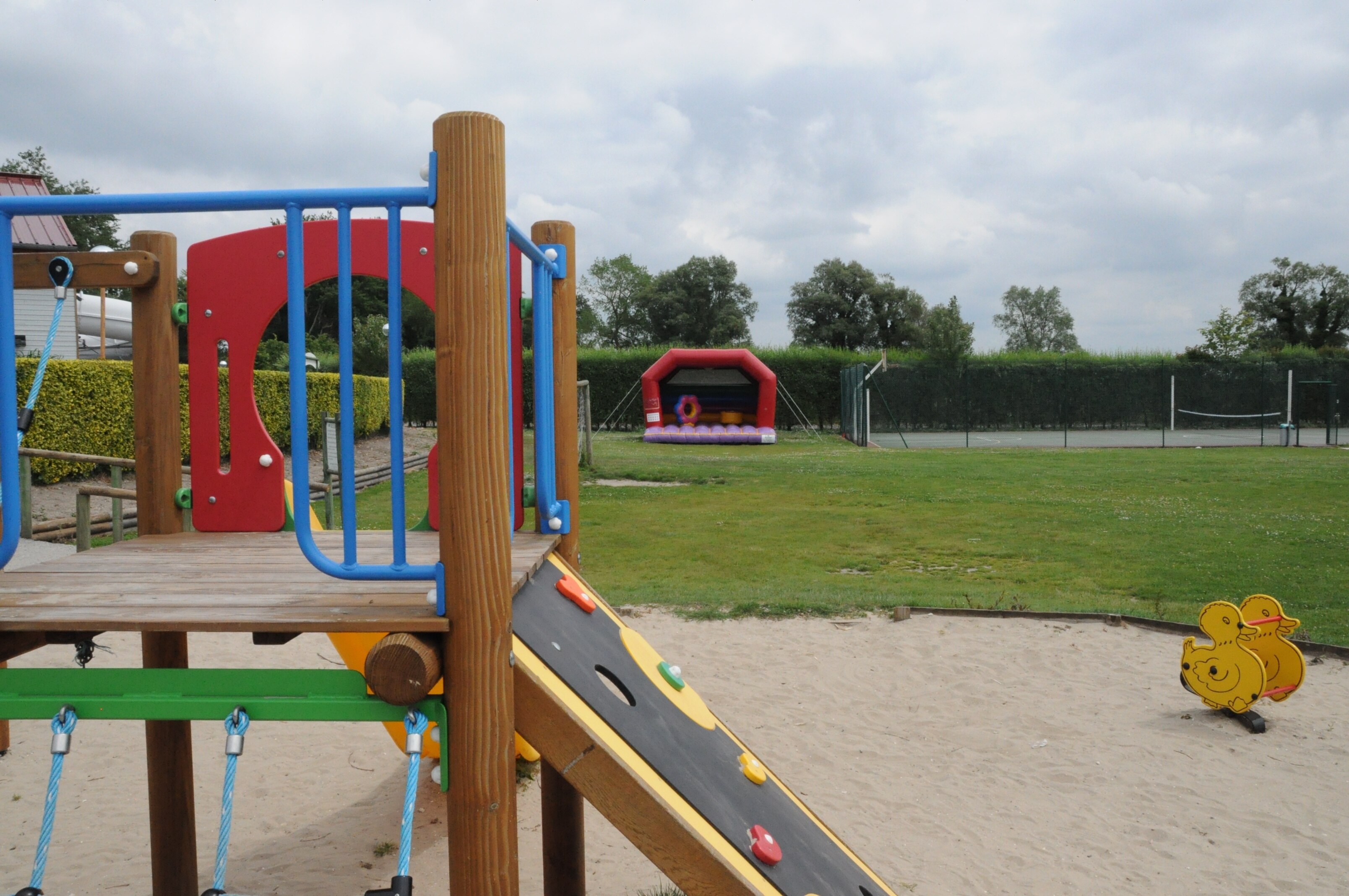 Camping Le Champ Neuf