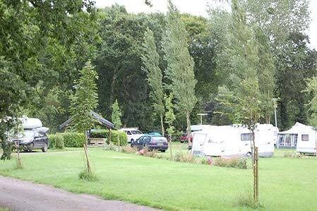 Camping Le Vallon aux Merlettes