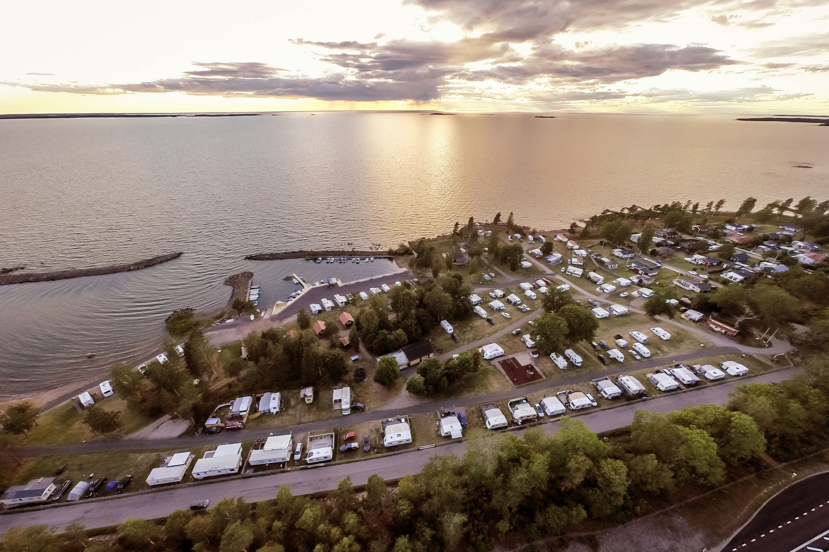 Askeviks Camping & Stugor