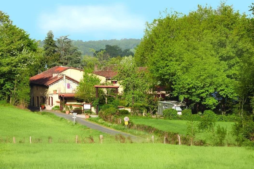 Camping & Gîtes "En Campagne"