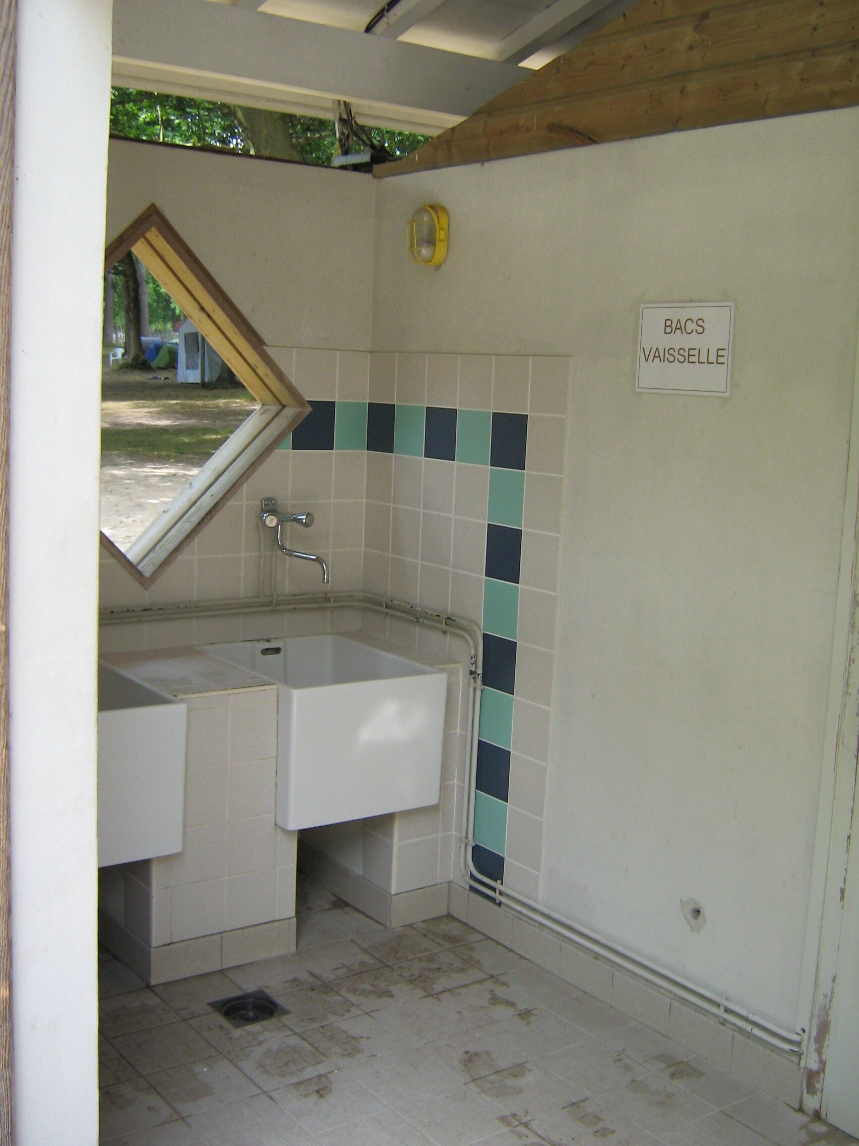 Camping Naturiste du lac de Lislebonne