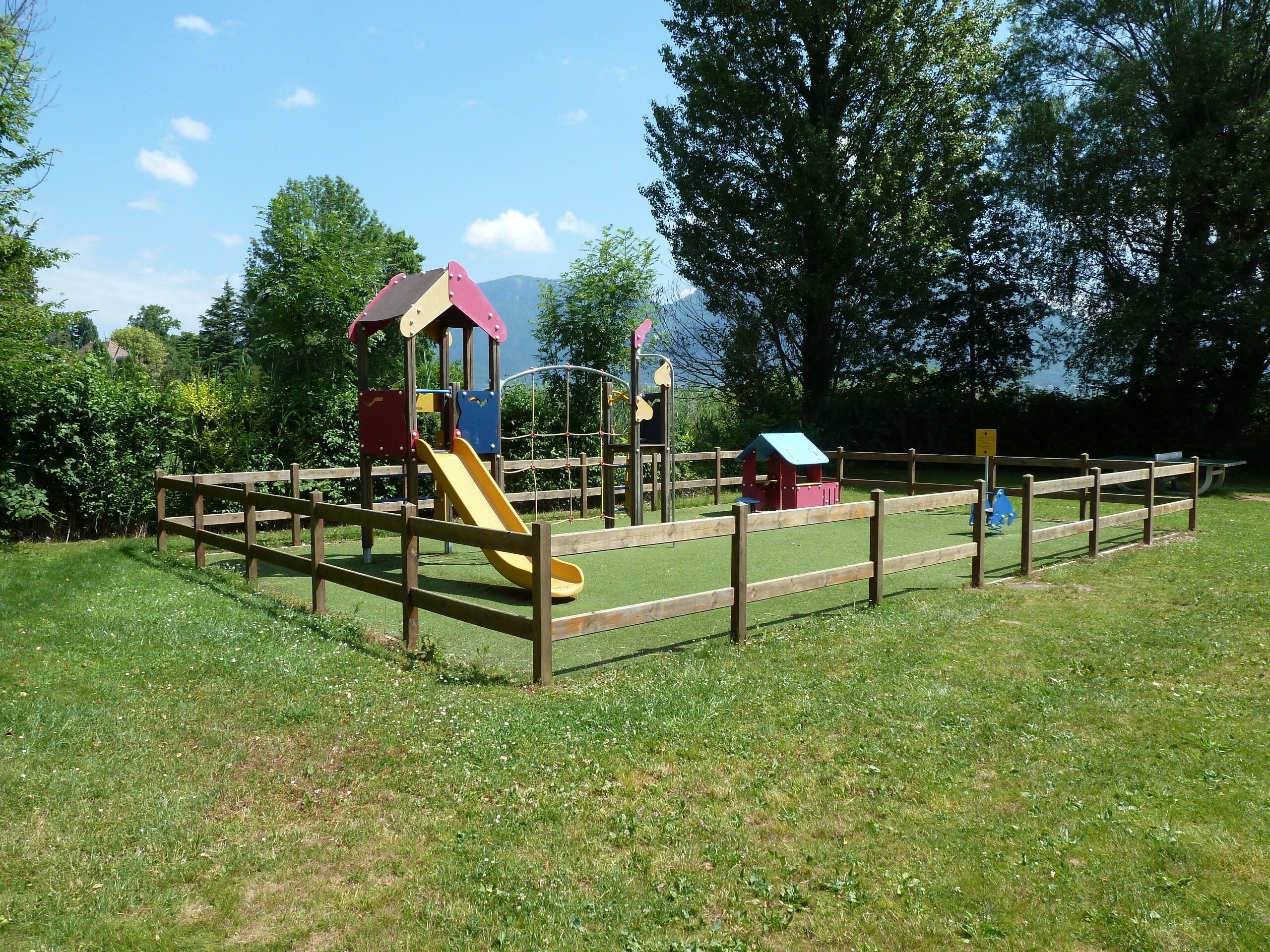 Camping Les Rives du Lac