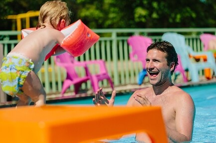 Camping Les Plages de l'Ain