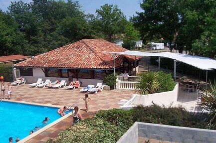 Camping Les Bruyères