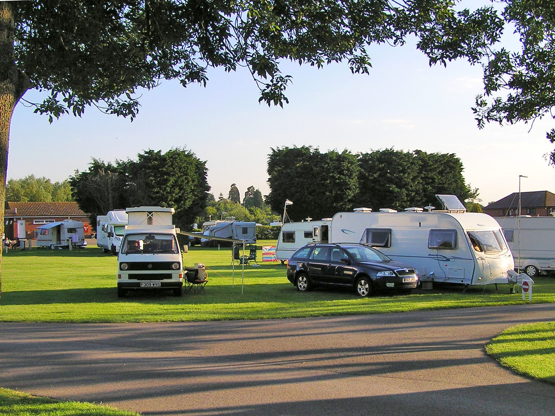 Tewkesbury Abbey Caravan Club Site