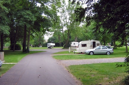 Chertsey C&C Club Site