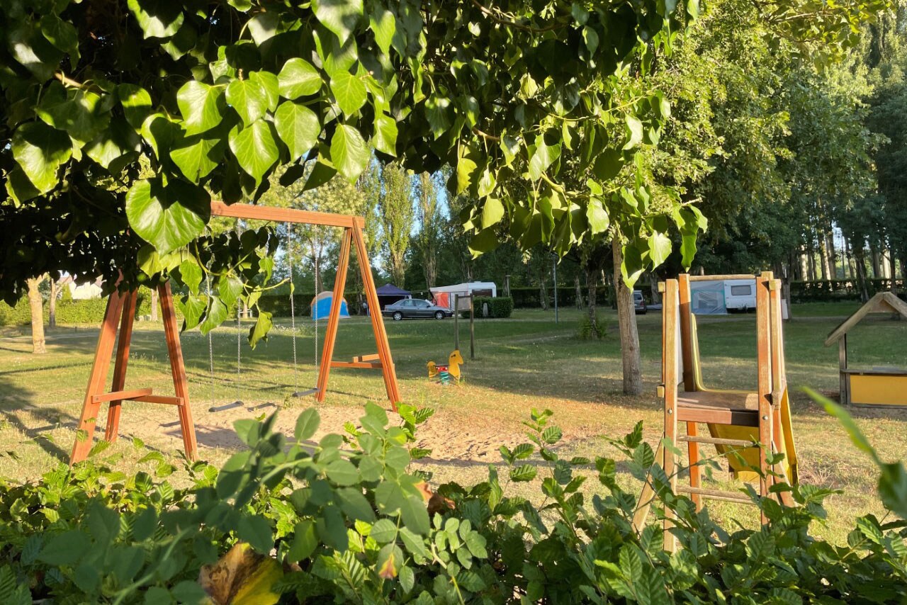 Camping Des Bords de Creuse