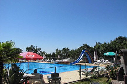 Camping Fontaine du Roc
