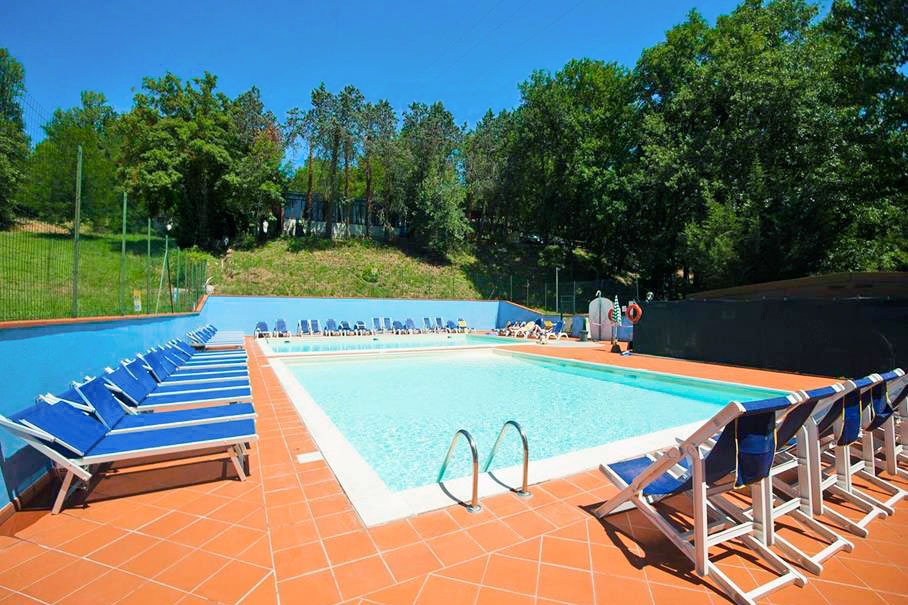 hu Firenze Certosa camping in town