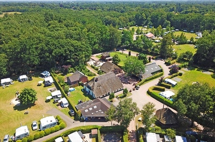 Camping De Helfterkamp