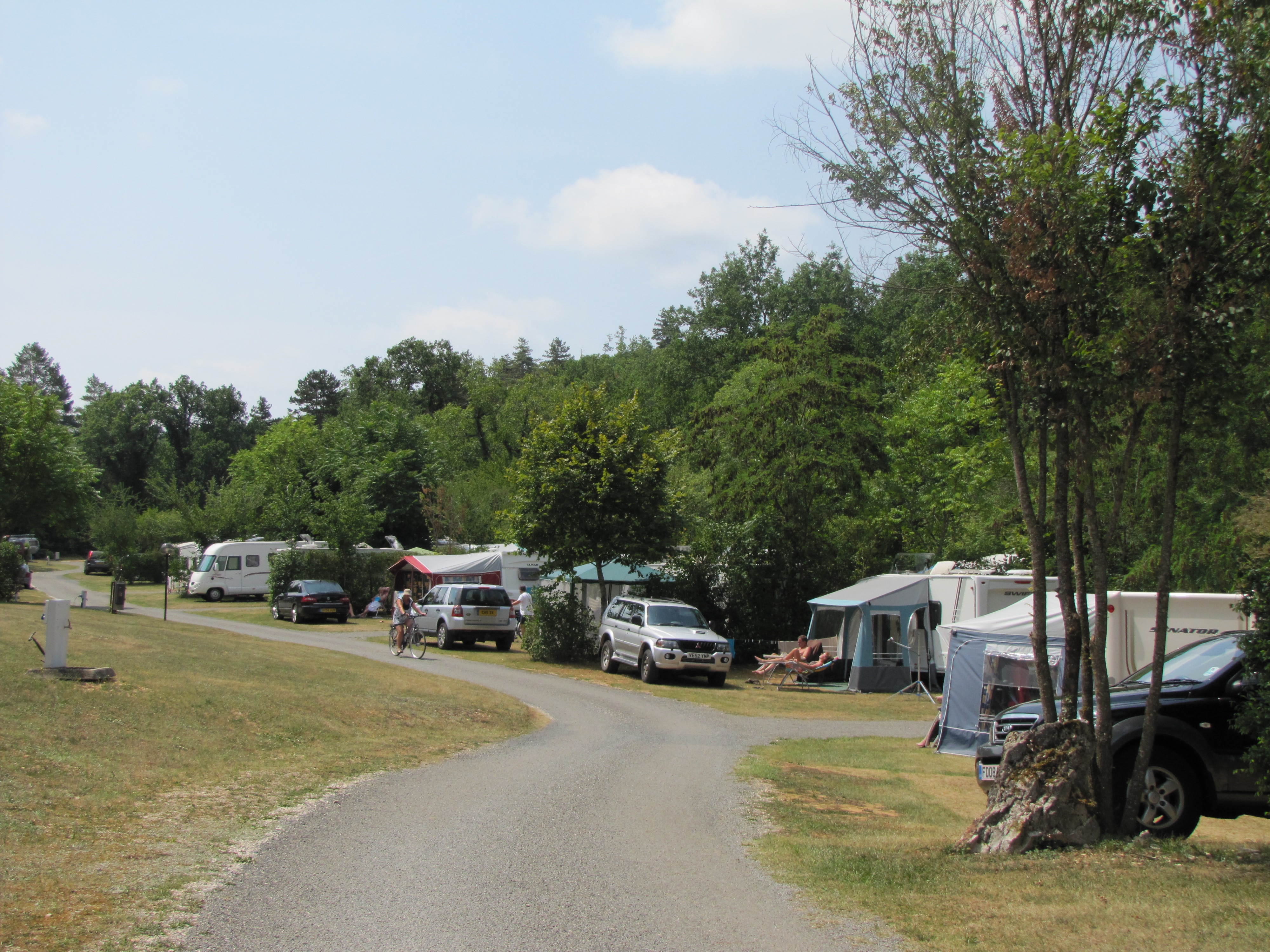 Camping Château de Lacomté