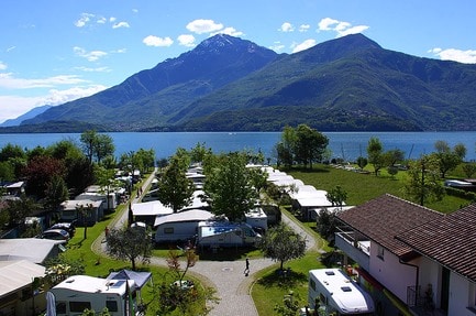Camping Magic Lake