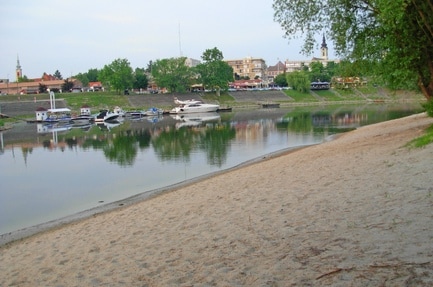 Napsugár Szálló-apartman-kemping