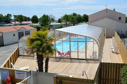 Camping Les Logeries