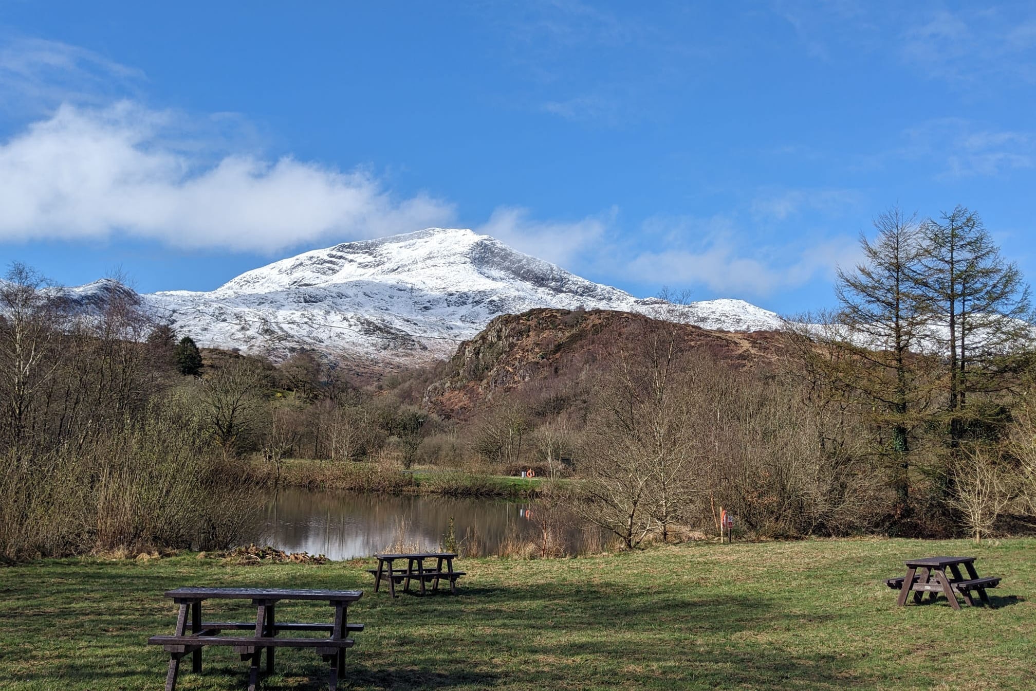 Cae Du Campsite